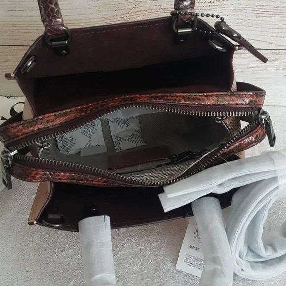 New Coach Rouge 25 exactly as pictured Metallic Beautiful - Picture 17 of 17